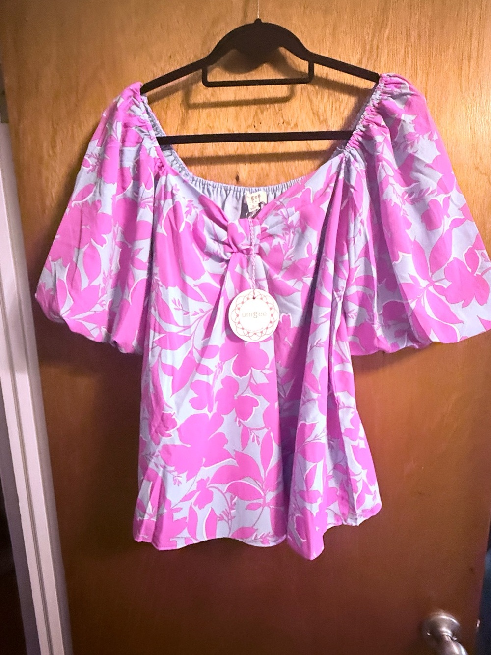 UMGEE On or Off-Shoulder Floral Peasant Top - Pink & White